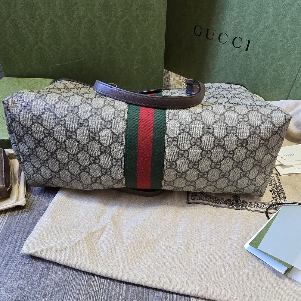 Gucci Ophidia Large Tote Bag and Wallet Very Good Condition Authentic - Picture 7 of 16